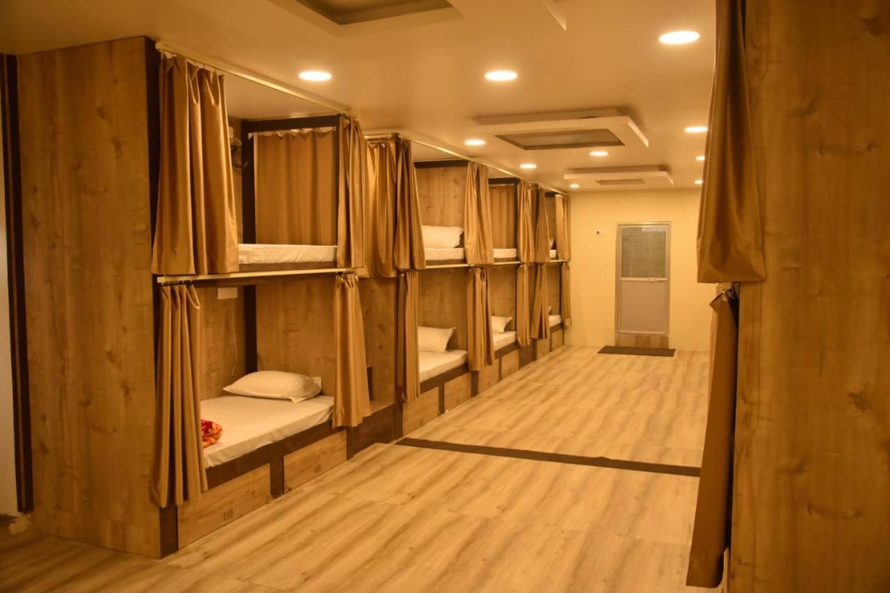 Hotel Relax Inn Allāhābād Junction Buitenkant foto