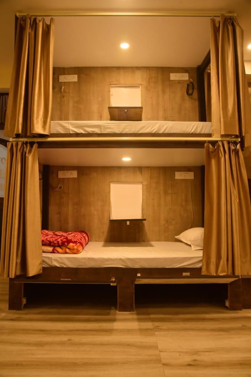 Hotel Relax Inn Allāhābād Junction Buitenkant foto